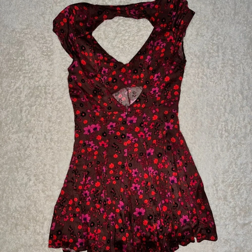 Free People It Takes Two Mini Floral Wrap Dress Size Medium - Picture 2 of 5